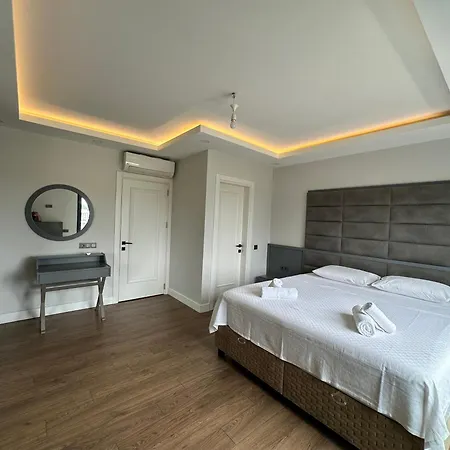 Villa Kundu Luxury Heated Pool *