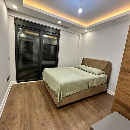 Kundu Luxury Heated Pool * Aksu (Antalya)